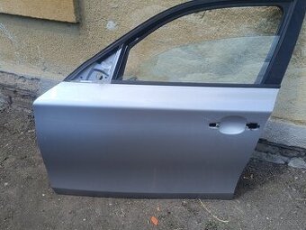 Řidičovi dveře BMW e87 titansilber