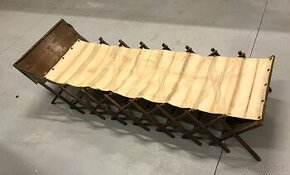 prodám starožitné rozkládací lehátko Cabinetta