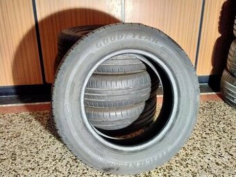 Letní pneu Goodyear Efficient Grip 185/65 R15 88H, Dot 5123