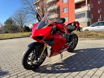Ducati Panigale v4s