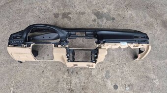 Palubovka BMW F10 F11