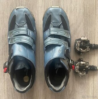 Dámské cyklistické tretry Specialized + pedály Shimano