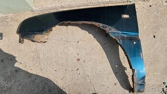 KOUPÍM LEVÝ PŘED.BLATNÍK NA NISSANA TERRANO II