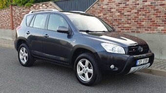 Toyota RAV4 2,2 D-4D 100 kW 4x4