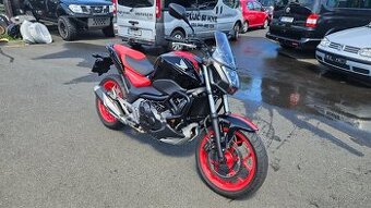 Honda NC 750S 1.majitel, koupeno v ČR