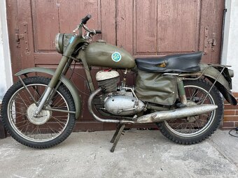 Jawa 250/579 Švéd