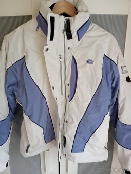 DÁMSKÉ BUNDY A KABÁTEK-vel.M,L,XL