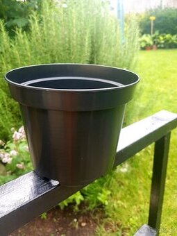 květináče, květináč, plastové květináče, SLEVA