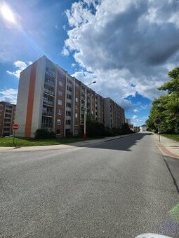 Prostorny zdeny byt 3+1 80m2 + 2x Lodzie