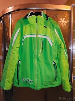# lyzarskabunda#zimni bunda# sportovni#skapuci