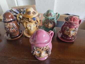 Keramické hrníčky s obličeji