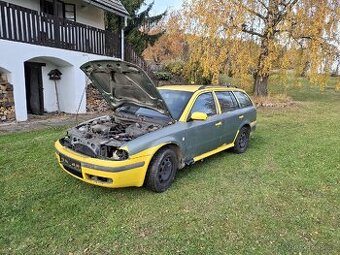 Skoda octavia combi 2.0 benzin 85kw - 1