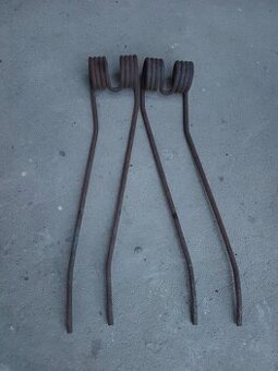 Průžiny obraceče OZ4 a shrnovače SP-4