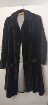 Damský kožich z pravé kožešiny