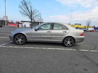 REZERVOVÁNO - Mercedes Benz W203 C 180 Kompresor 105kw