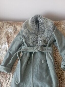 Dámský kabát vlněný vel.40