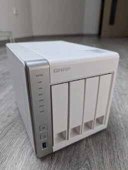 Qnap NAS TS-431 3.bay s chybou
