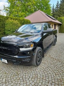 Dodge RAM sport 5,7 HEMI