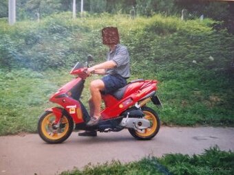 Prodám skútr DERBY predator