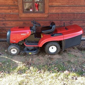 Zahradní traktor HUSQVARNA YardPro YP12597HRB - SUPER STAV