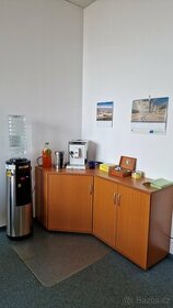 Nábytek do kanceláře