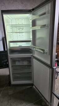 Kombinovaná Lednice Whirpol