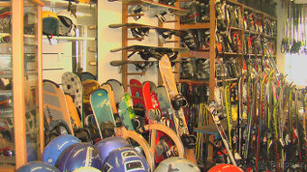 LYŽAŘSKÉ VYBAVENÍ DO PŮJČOVNY