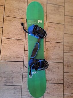 Snowboard 130cm včetně vázání