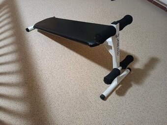 Posilovací lavice