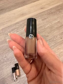 Giorgio Armani Eye Tint tekuté oční stíny matne