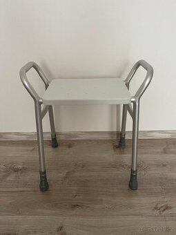 Sedačka do sprchy s madly 539 L - zdravotní pomůcka