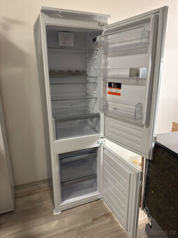 Kombinovaná lednice Whirlpool ART 6611, 195L+80L