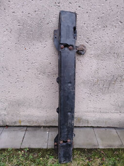 Výztuha předního nárazníku Ford Transit