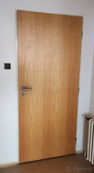 Dveře přírodní dekor L60 - plné - více kusů