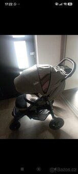 Sportovní kočárek Joie