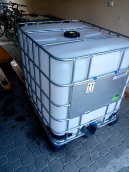 Potravinářský ibc kontejner