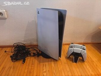 PlayStation 5 + 2 ovladače + Astro headset