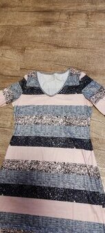 Nové dámské šaty vel.38