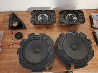 Reproduktory z O2 - rodek, předky výšky a plato, kabeláž