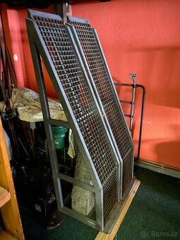 Prodám pěkné nájezdy nosnost 4,5t.