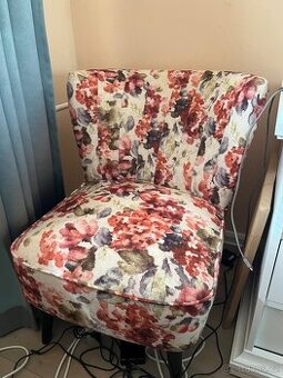 nové květované křeslo - Praha 6 Petřiny