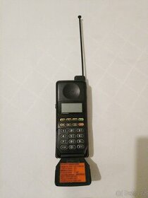 Motorola PT-9S: mobil z 90. let