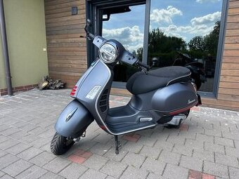 Vespa grs 300 super sport