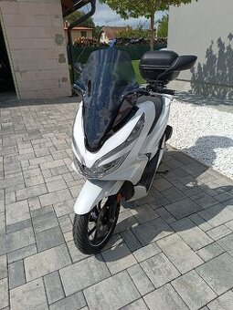 Honda pcx 125