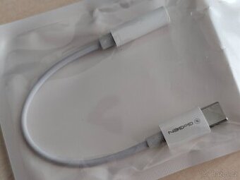 USB typ C -> 3.5mm jack redukce