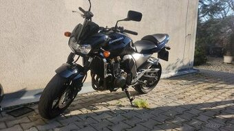 Kawasaki Z750