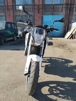 Ktm duke 690 2012
