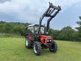 Koupím traktor Zetor
