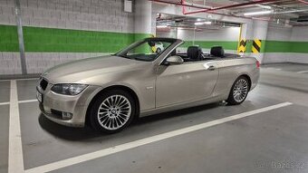BMW e93 320i