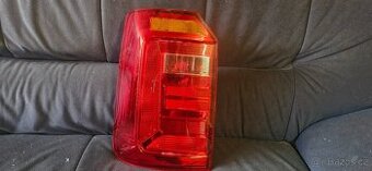 Leve zadni svetlo vw caddy 2k1